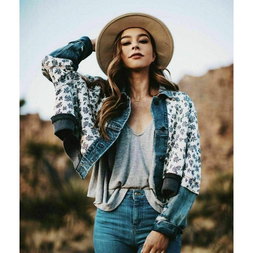 Free People Ditsy Denim Jean Jacket Daisy XS/S ASO